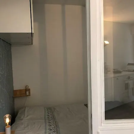Deauville's Lovely Cocoon Apartman *